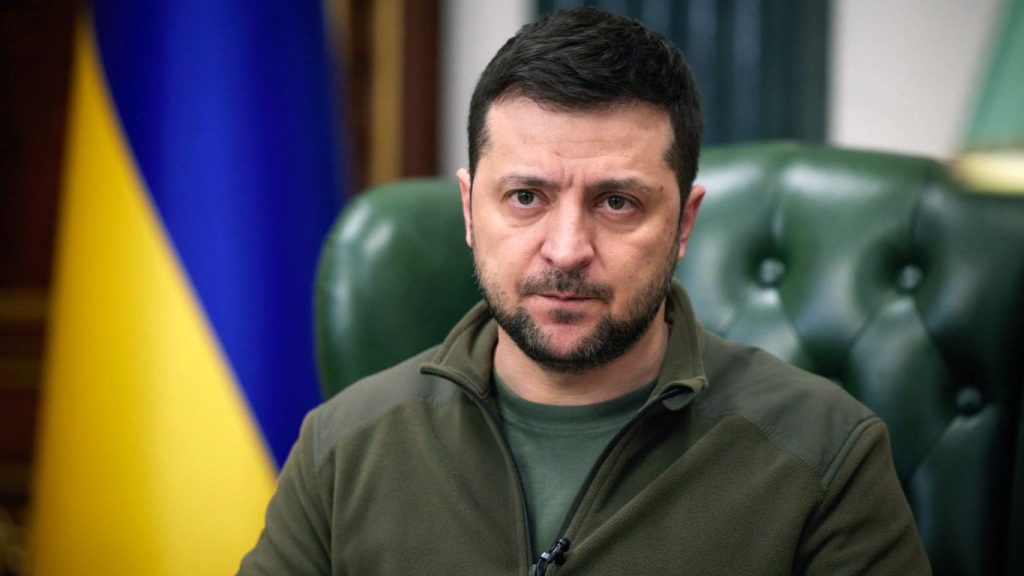 Il presidente ucraino Zelensky elogia il giornalista americano Brent Reno