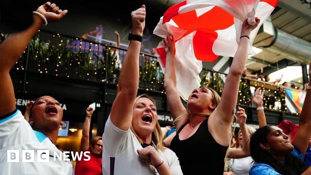 Mondiali: gloria agli occhi delle leonesse inglesi, ma "nessun piano" per il giorno festivo