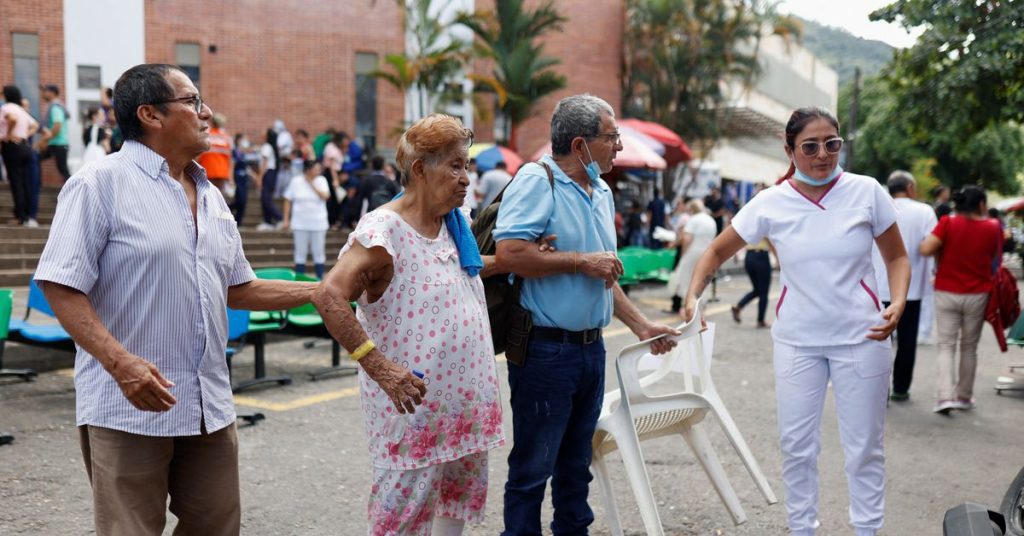 Terremoto di magnitudo 6.3 scuote la capitale colombiana, evacuando gli edifici