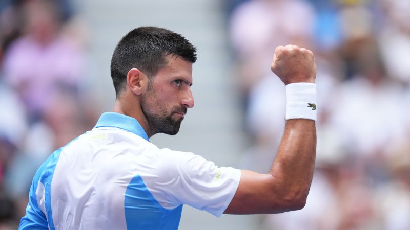 Novak Djokovic ha raggiunto le semifinali degli US Open battendo la stella americana Taylor Fritz