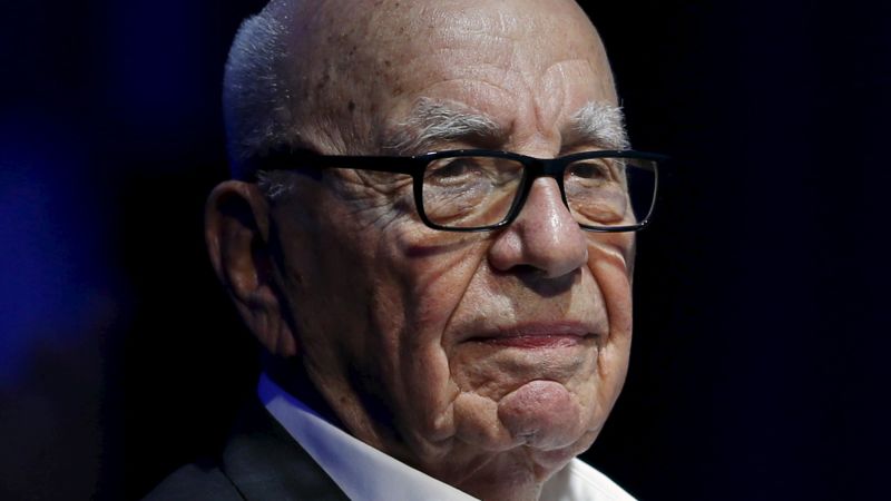 Rupert Murdoch si dimette dalla carica di presidente di Fox & News Corp, mandando shock ai media e alla politica