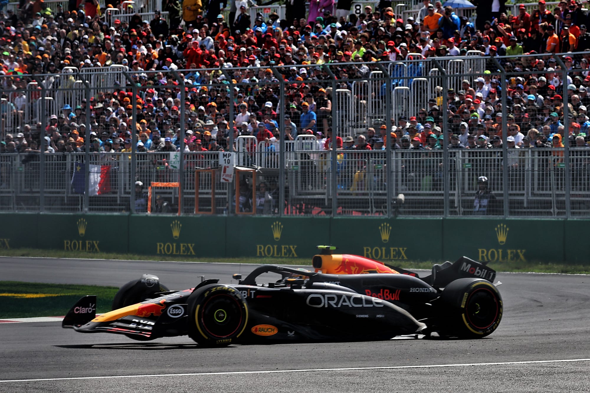 Sergio Perez sta facendo danni al Gran Premio del Canada 2024