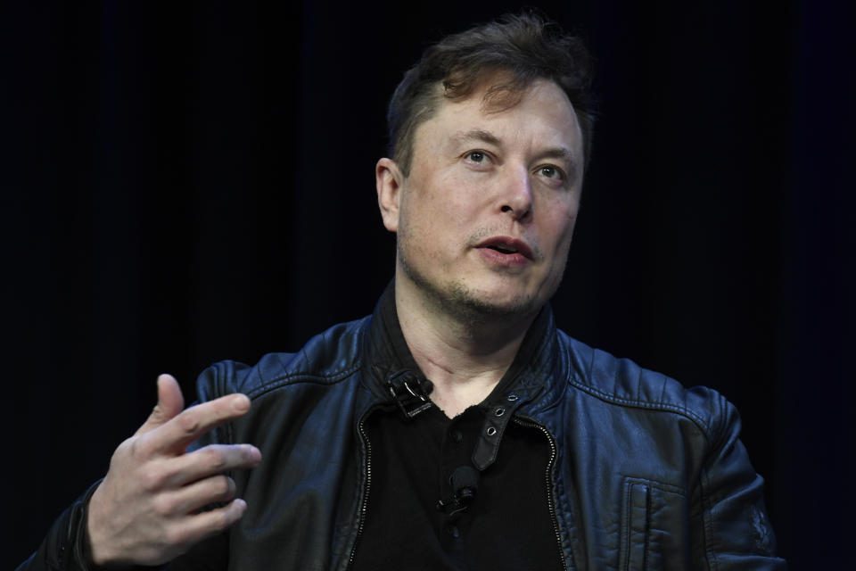 Il CEO di Tesla e SpaceX, Elon Musk, ad un evento a Washington, il 9 marzo 2020. (Foto AP/Susan Walsh)